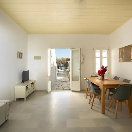 Casa Maia Piso Livadi